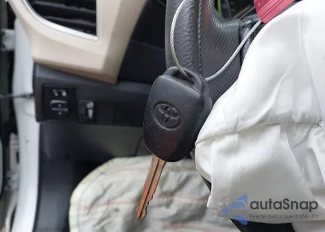 2016 Toyota Corolla Le z USA, uszkodzony, nr VIN 5YFBURHE4GP406526